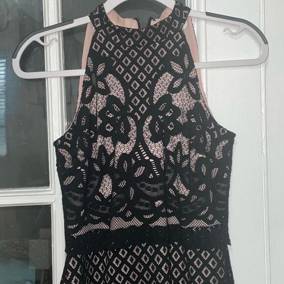 ASOS floral lace halter bodycon midi pencil black dress w/ high neckline size 6 - Picture 6 of 16